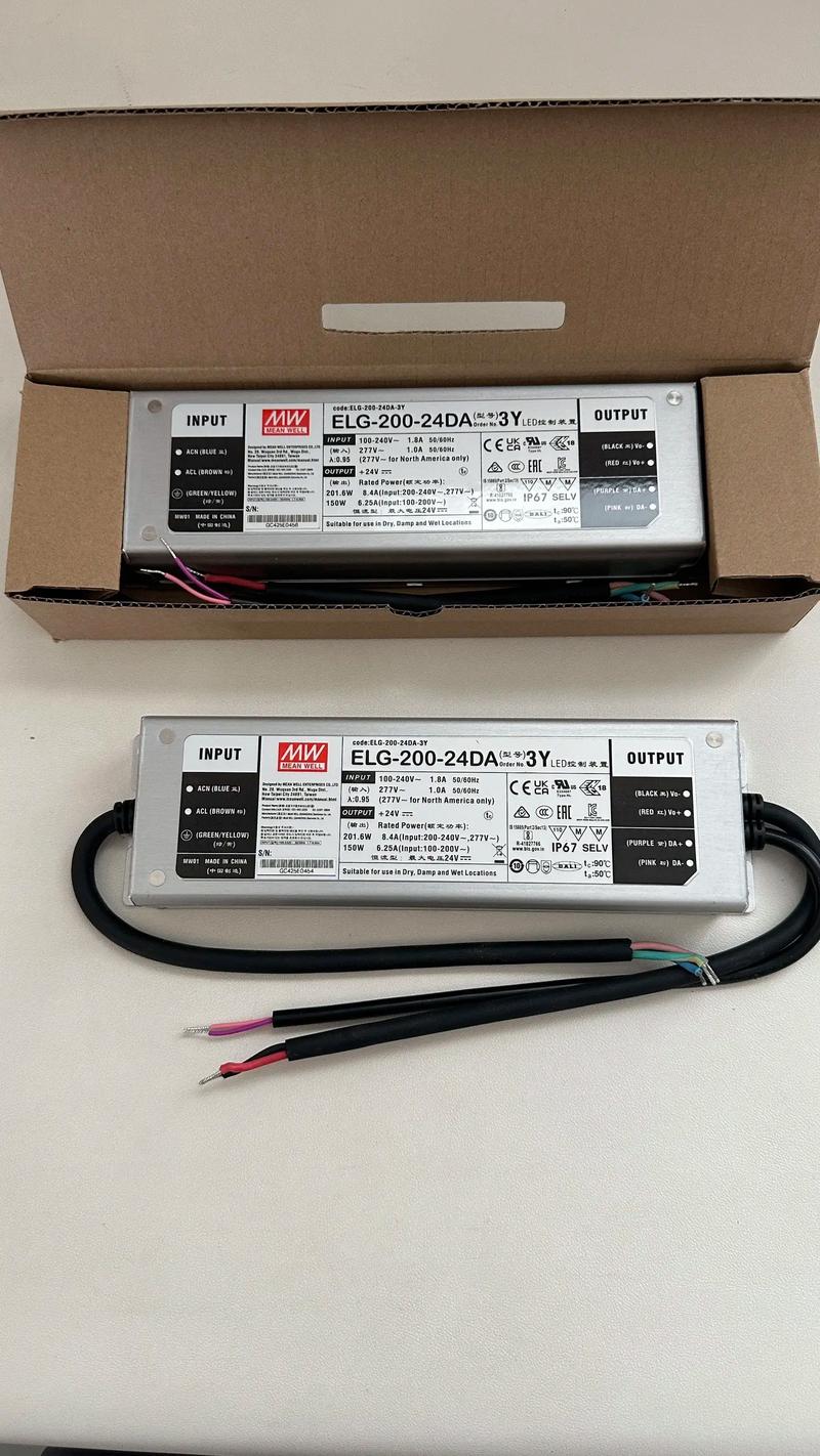 led灯电源输出电压是多少