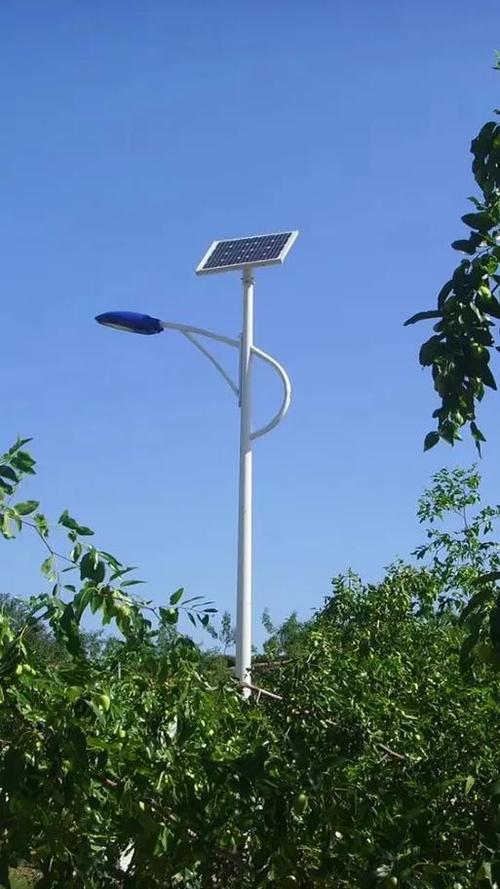 太阳能路灯晨亮怎么调